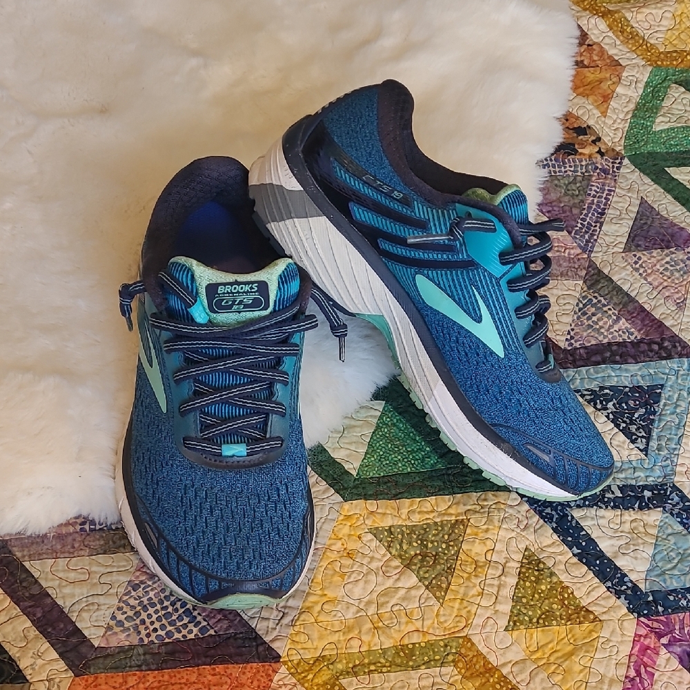 Brooks Adreneline GTS Blue Athletic Running Shoes 7.5